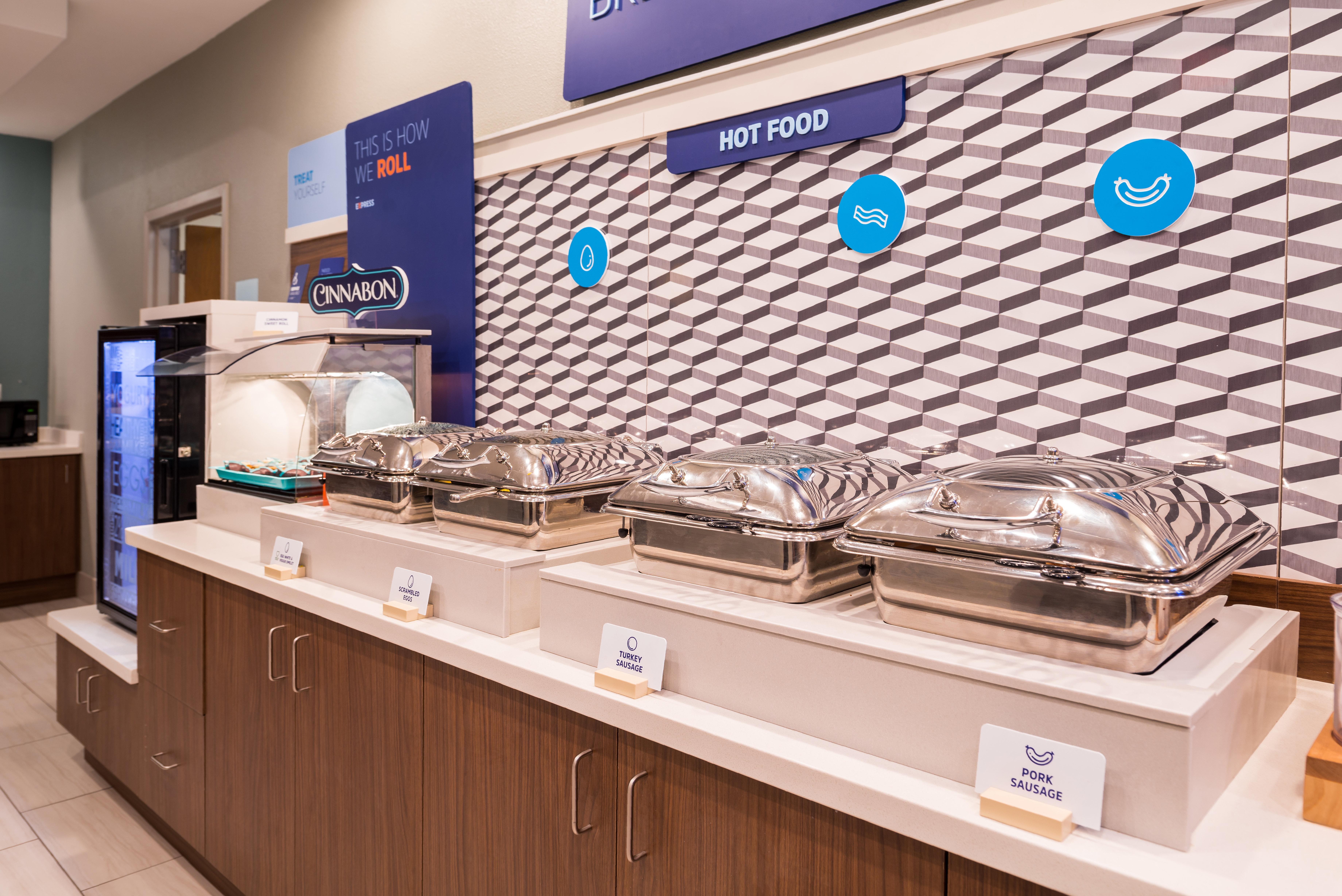Holiday Inn Express Hotel & Suites Tampa-Anderson Road-Veterans Exp By Ihg West Chase Εξωτερικό φωτογραφία